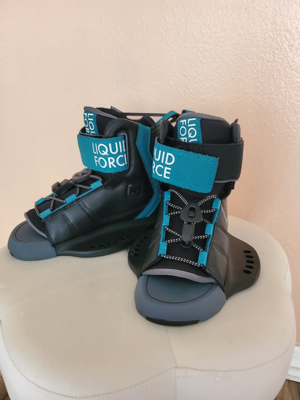 Liquid Force Rant Youth Wakeboard Bindings 12T-5Y Teal